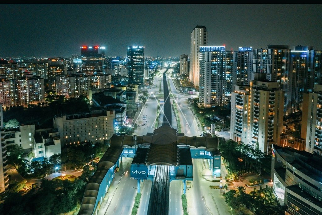 Discover luxury rental homes on Golf Course Road Gurugram. Explore rent prices, lifestyle, connectiv