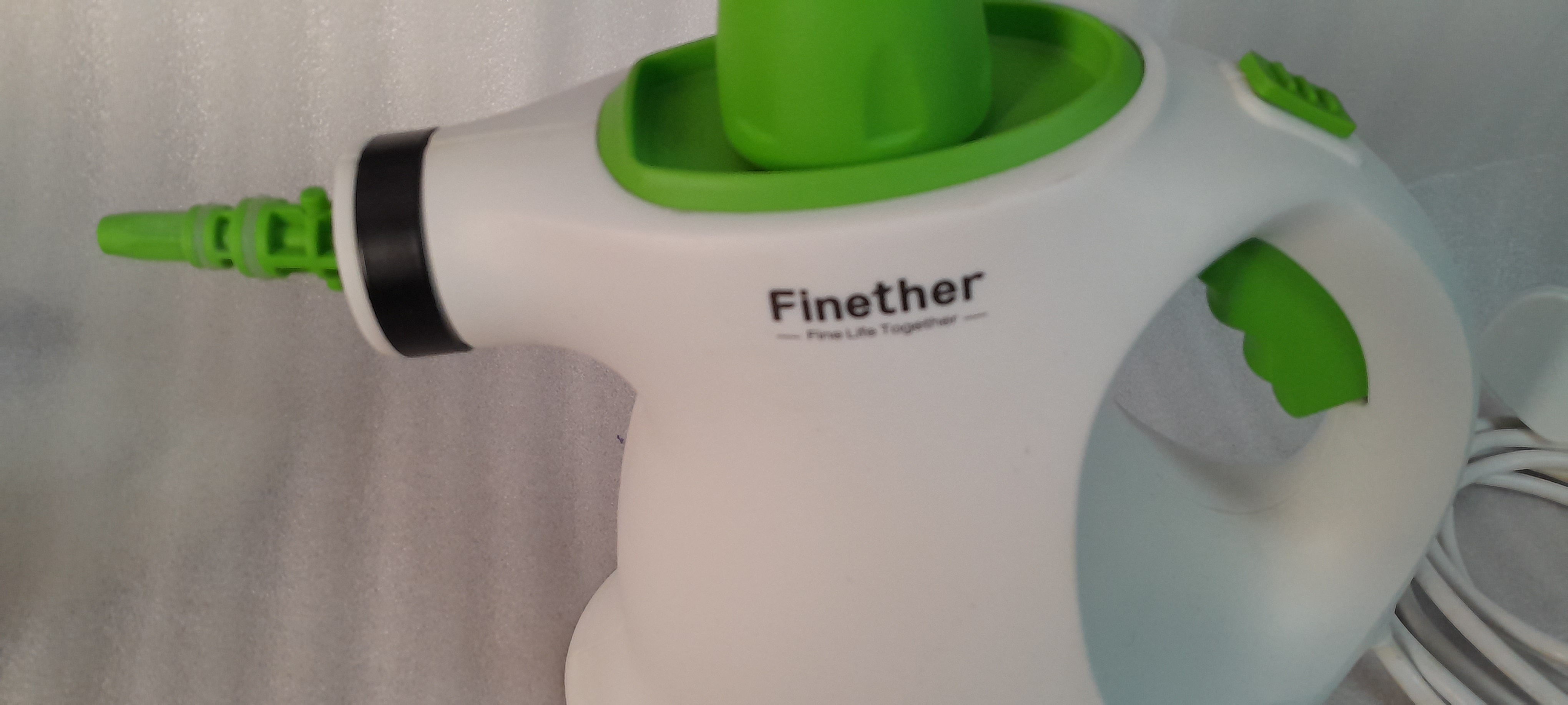 Finether steam cleaner Image
